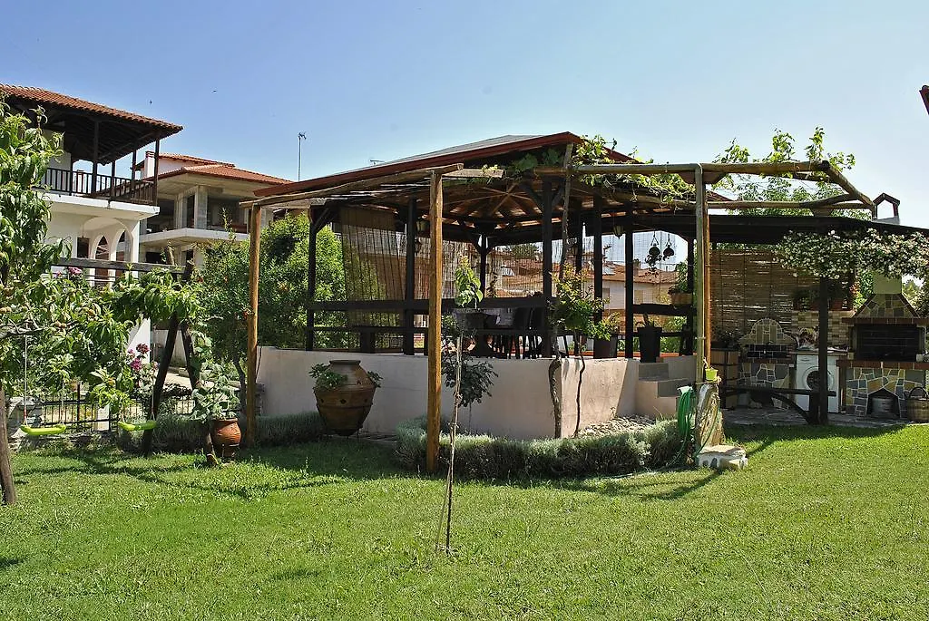 Voula Kourbeti Apartments Agios Nikolaos  Grécia